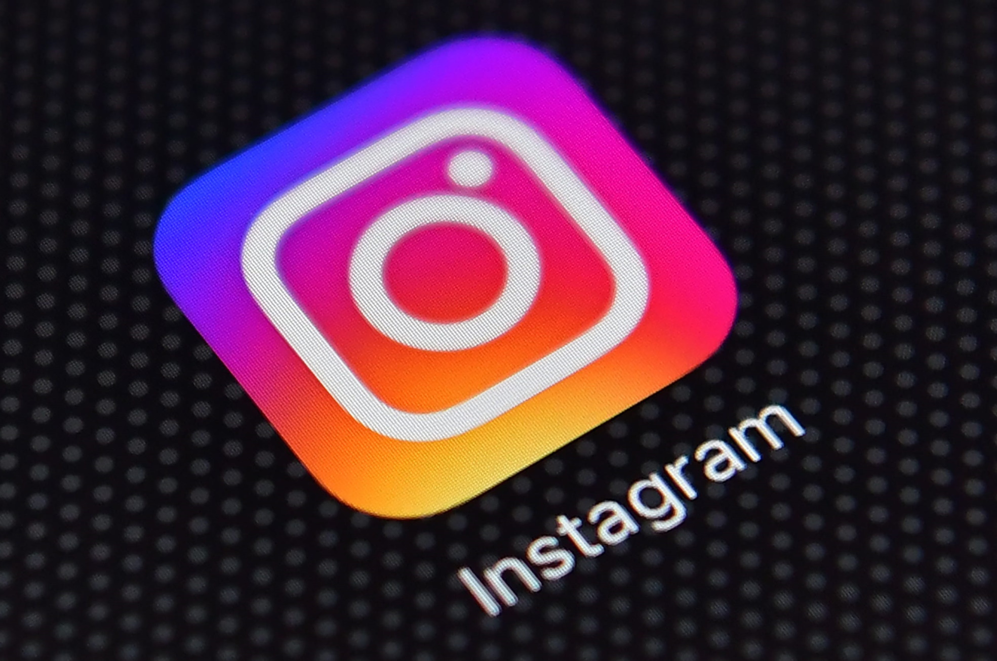 インフルエンサーはインスタでどのようにトラフィックを稼ぐのか